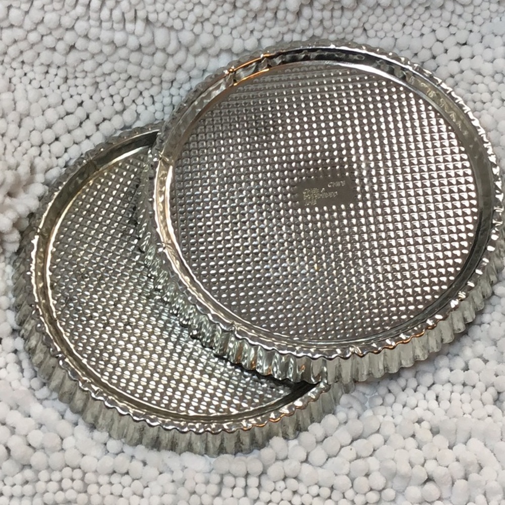 Pampered chef flan pan set